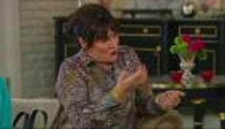 العثور على جثة نجمة "وادي الذئاب".. هل انتحرت سيدا أوغلو؟