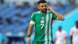 رياض محرز نجم منتخب الجزائر