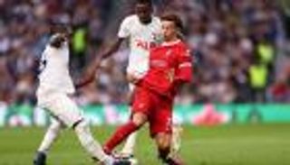 مفارقة غريبة.. طردان يفجعان ليفربول في الدوري الإنجليزي