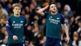 أرسنال «المترنح» يستهل العام الجديد بـ4 أزمات