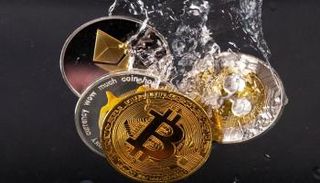 عملة بيتكوين المشفرة - رويترز