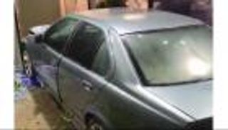 سيارة بدون سائق تقتحم محلاً في الأردن