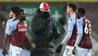 نجوم أستون فيلا عقب السقوط ضد ليفربول في 2022