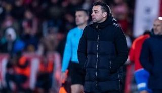 تشافي هيرنانديز مدرب برشلونة