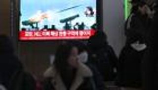 كوريا الشمالية تشعل الحدود البحرية.. مناورات بالذخيرة الحية