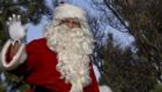 مصرع «بابا نويل» بتحطّم طائرة في فرنسا