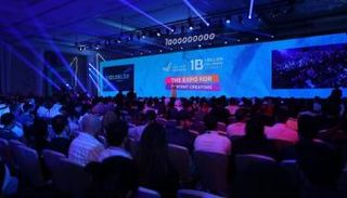 قمة المليار متابع - أرشيفية