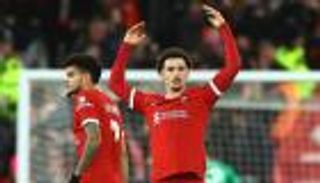 ليفربول يخطف فولهام في كأس الرابطة ويطرق أبواب النهائي