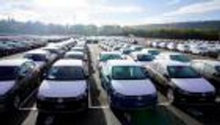 جمعت 450 مليون دولار.. هل نجحت مبادرة سيارات المصريين في الخارج؟