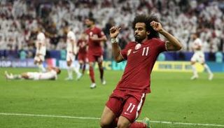 هدف أكرم عفيف أمام لبنان