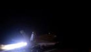 بحرا وجوا.. ما هي الأسلحة المستخدمة بأول رد غربي على الحوثي؟