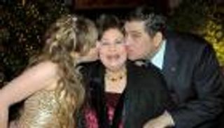 كريمة مختار.. 10 صور نادرة من حياة «ماما نونا»