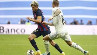 سيرجي روبرتو في كلاسيكو ريال مدريد وبرشلونة