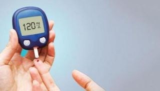 قياس نسبة السكر في الدم - تعبيرية