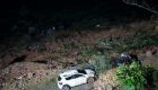 33 قتيلا في انزلاق للتربة في كولومبيا.. مأساة مروعة