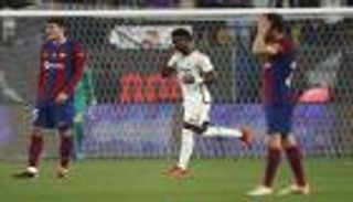 فينيسيوس جونيور يصعق برشلونة بـ«هاتريك» تاريخي 