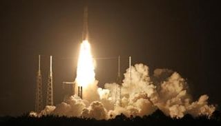 لحظة إطلاق مركبة الهبوط "بيريغرين"