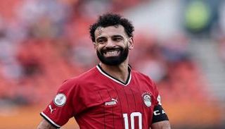 محمد صلاح قائد منتخب مصر في مباراة موزمبيق