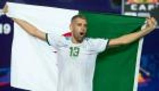 بينهم صلاح وسليماني.. نادي الـ100 ينتظر 4 عرب في أمم أفريقيا