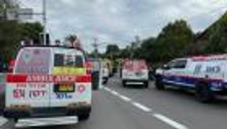 تفاصيل مثيرة لعملية الدهس والطعن في إسرائيل.. سيارتان والمنفذ واحد