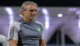 روبرتو مانشيني مدرب منتخب السعودية 