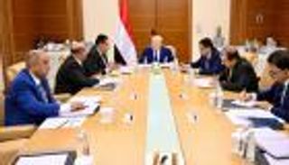 إثر تهديدها للملاحة الدولية.. اليمن يدعو لتصنيف «الحوثي» منظمة إرهابية