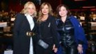 فيلم «مقسوم».. «فرقة موسيقية» تجمع ليلى علوي وشيرين رضا (صور)