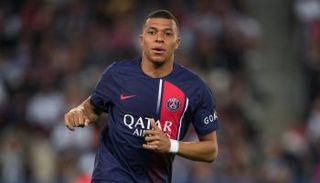 كيليان مبابي لاعب باريس سان جيرمان