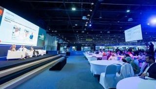 أعمال الدورة الثانية من قمة المباني الذكية