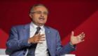 رئيس «أرامكو» يتوقع قلة المعروض في أسواق النفط