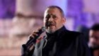 جورج وسوف إلى المستشفى لإجراء جراحة عاجلة