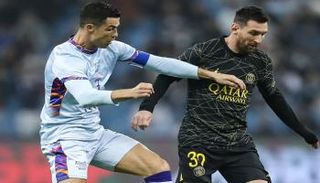 ميسي ورونالدو