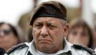 وزير إسرائيلي يكشف سر منعه ضربة لحزب لله عقب «الطوفان»