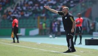 جمال بلماضي مدرب الجزائر