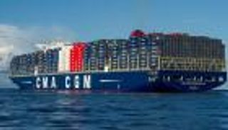 فشل الضربات الأمريكية في تأمين التجارة بالبحر الأحمر.. هروب جماعي للسفن