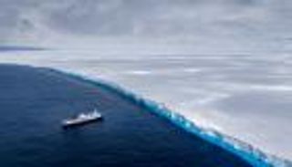 «الوحش الكبير».. أكبر جبل جليدي في العالم يتحرك معلنا قرب «النهاية»