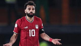 محمد صلاح بقميص منتخب مصر
