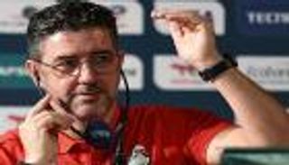 فيتوريا يرد على الاتهامات بشأن محمد صلاح.. ويلوم الحظ بعد التأهل 