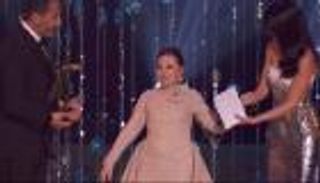 أنغام تنتقد مهاجمي تكريم نجاة الصغيرة في السعودية: «عيب»