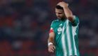 من القمة إلى القاع.. 3 أخطاء استراتيجية أدت لانهيار منتخب الجزائر