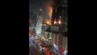 حريق هائل بمستشفى غاندي في العاصمة الإيرانية طهران (فيديو)