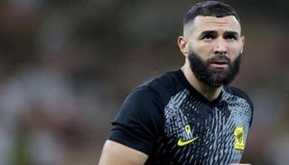 كريم بنزيما مهاجم الاتحاد السعودي