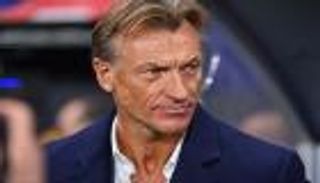 ما بعد بلماضي.. 3 عوامل تقرب هيرفي رينارد من منتخب الجزائر