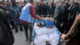«الأونروا» في عين العاصفة.. وإسرائيل ترفع «الفيتو» بغزة