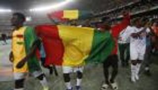 بمساعدة «الكاراتيه».. غينيا إلى ربع نهائي أمم أفريقيا بسيناريو غريب (فيديو)