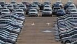 مد العمل بقانون «سيارات المصريين بالخارج» 3 شهور إضافية.. فرصة أخيرة