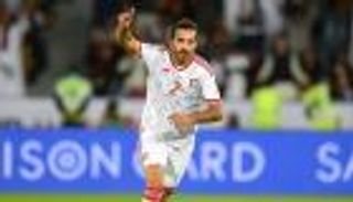 عناد بينتو.. هل تسبب استبعاد علي مبخوت في خروج الإمارات من كأس آسيا؟