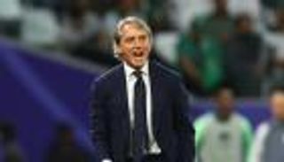 تصرف صادم.. مانشيني يغادر كأس آسيا 2023 قبل المنتخب السعودي (فيديو)