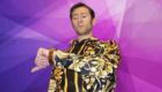 جريمة مروعة.. يقطع رأس والده ويوثق الجريمة عبر «يوتيوب»