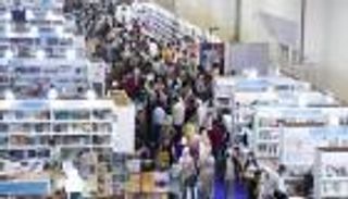 معرض القاهرة للكتاب 2024.. نجوم الفن والسوشيال ميديا في ثوب «الأديب»